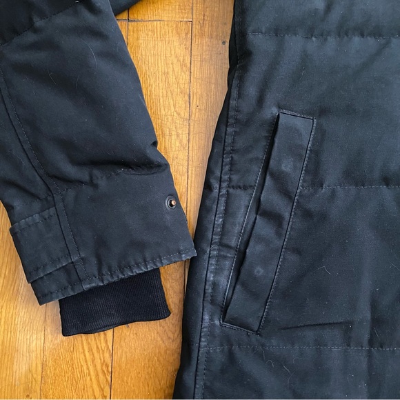 Canada Goose Black Shelburne Parka Size Small - Picture 2 of 11